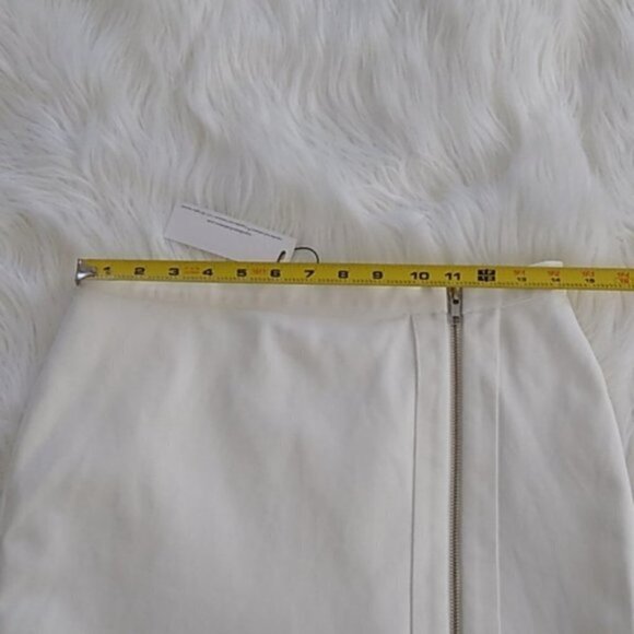 NEW Cupcakes and Cashmere Jann White Zip Pencil Skirt - Picture 11 of 13
